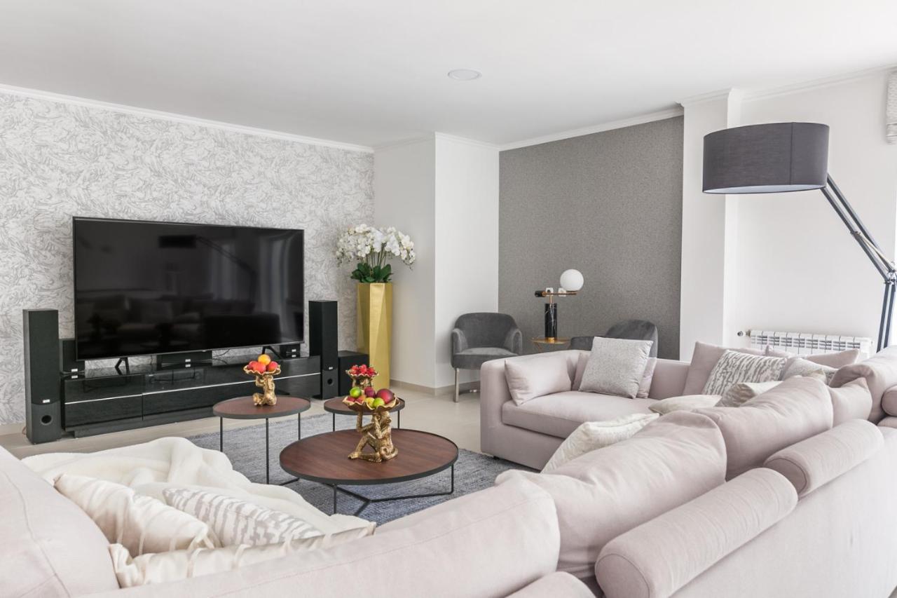 Quinta Da Serra - Luxurious Villa Sintra - Heated Pool & Jacuzzi Ngoại thất bức ảnh
