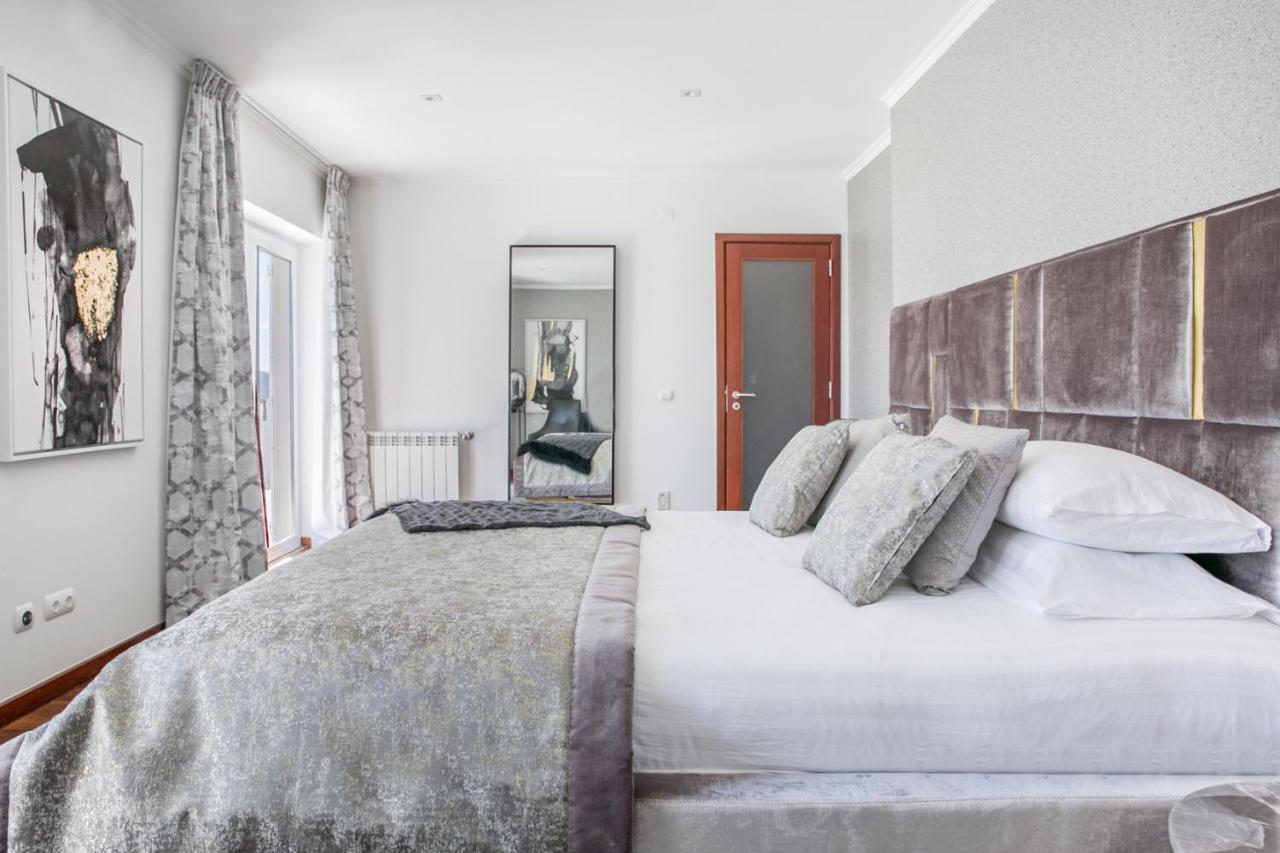 Quinta Da Serra - Luxurious Villa Sintra - Heated Pool & Jacuzzi Ngoại thất bức ảnh